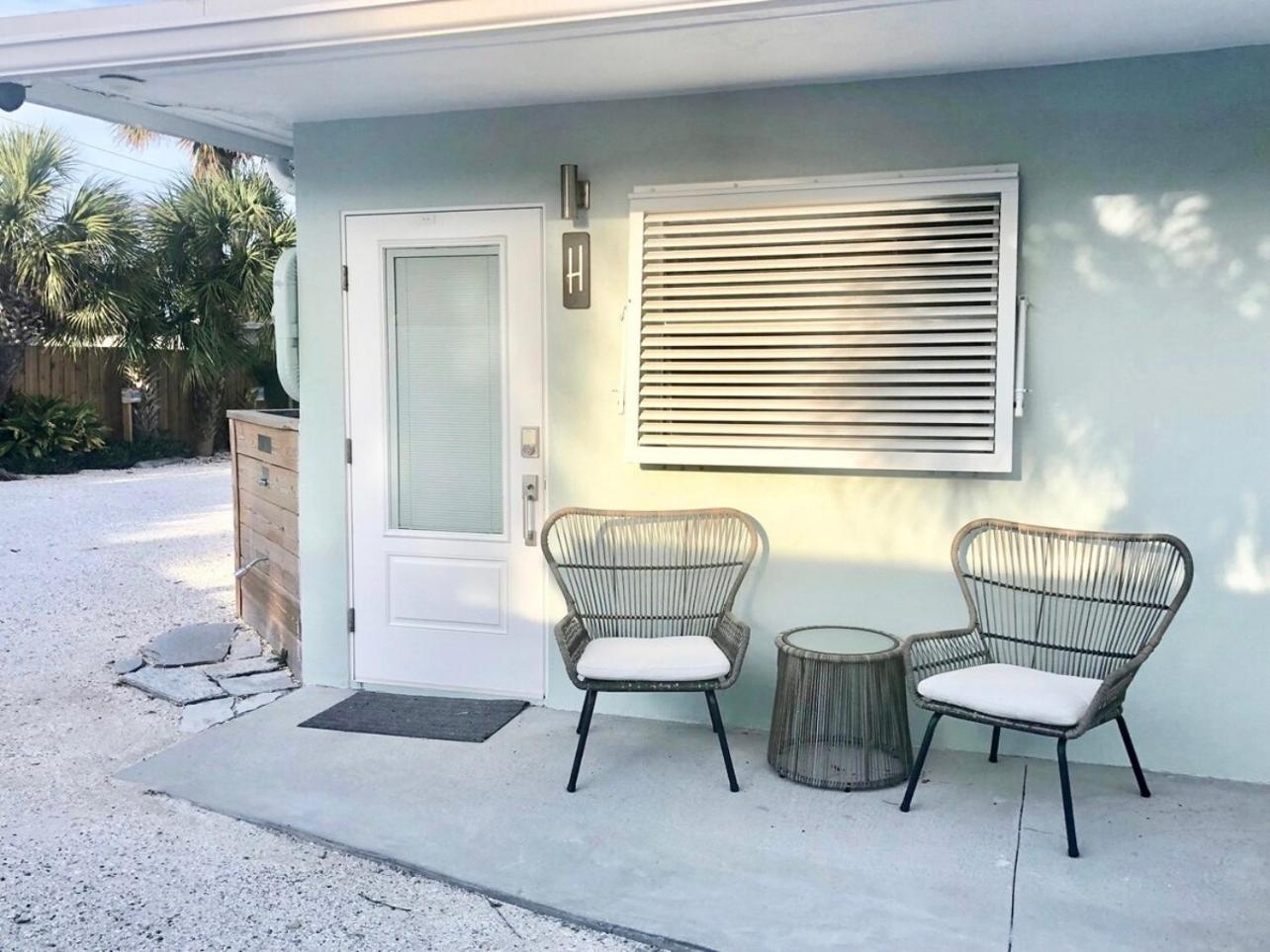 Boutique Vacation Rental Complex At Beach Cocoa Beach Exterior photo